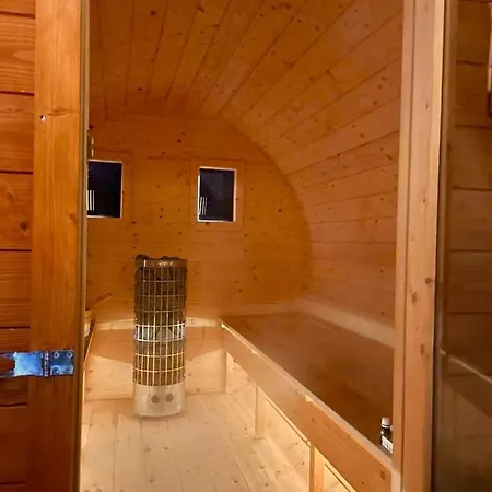 度假居 Lesna Osada -dominikowo -sauna , Balia *