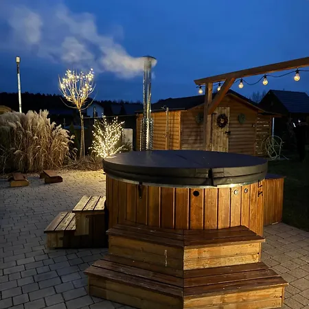 Vakantiehuis Lesna Osada -dominikowo -sauna , Balia Dominikowo