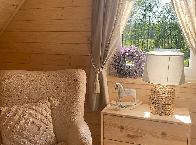 Vakantiehuis Lesna Osada -dominikowo -sauna , Balia Dominikowo