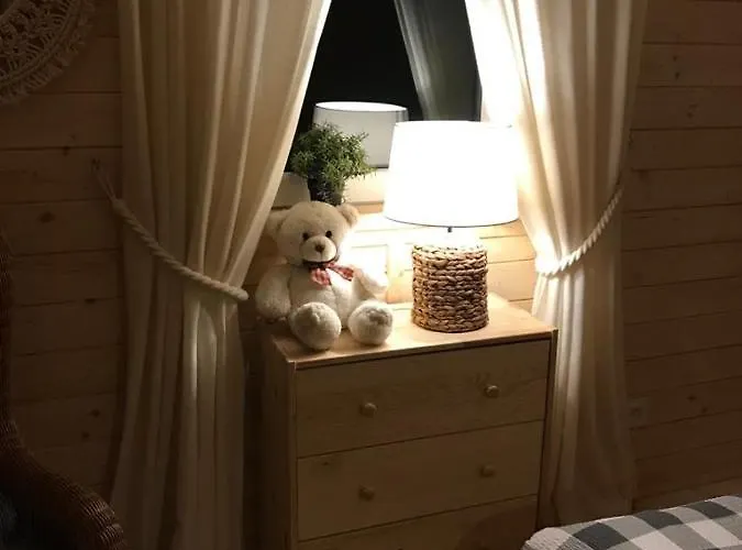 Vakantiehuis Lesna Osada -dominikowo -sauna , Balia Dominikowo