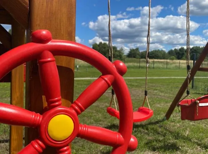 Vakantiehuis Lesna Osada -dominikowo -sauna , Balia *