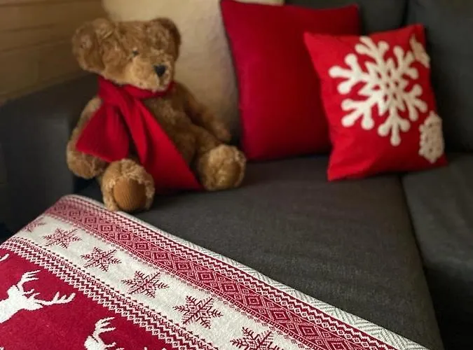 Lesna Osada -dominikowo -sauna , Balia Vakantiehuis *