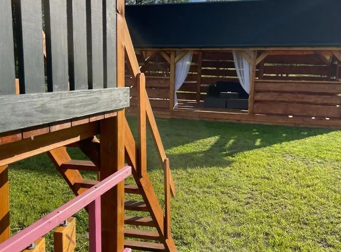 Lesna Osada -dominikowo -sauna , Balia Сasa de vacaciones Dominikowo