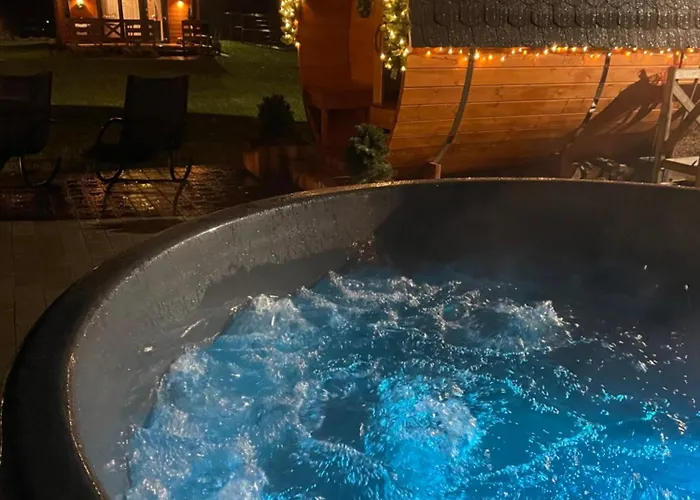 Vakantiehuis Lesna Osada -dominikowo -sauna , Balia