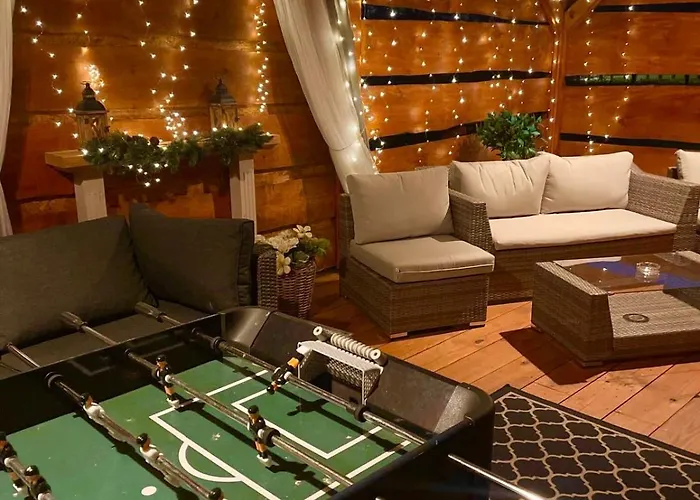 Lesna Osada -dominikowo -sauna , Balia Vakantiehuis Dominikowo